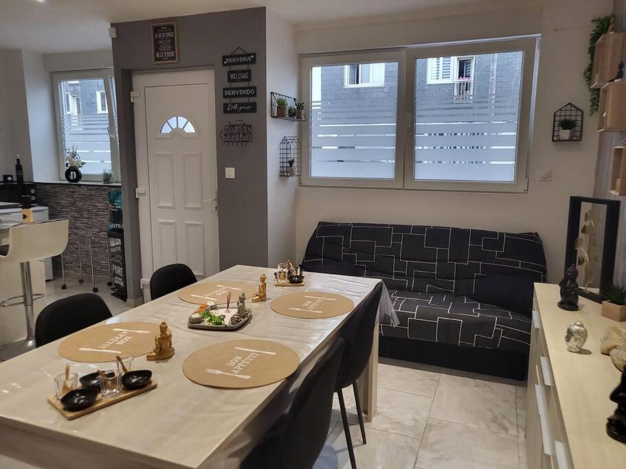 Appartement Chez Graziella Rez-De-Chaussee Calais Ngoại thất bức ảnh